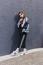 アディダス オリジナルス25年春夏スニーカー、薄底レザースリッポンや“Tトウ”スニーカー｜写真2