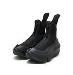 アンダーカバー×グラウンズのコラボ厚底ブーツ、“シャチ着想”ソール＆ジップ付きニットアッパー｜写真4