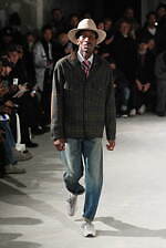 ジュンヤ ワタナベ マン 2025年秋冬コレクション - “自然の息吹を感じる”、フィルソンとコラボ｜写真48