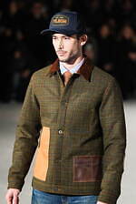 ジュンヤ ワタナベ マン 2025年秋冬コレクション - “自然の息吹を感じる”、フィルソンとコラボ｜写真57