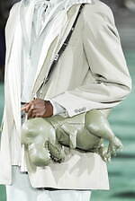 メゾン ミハラヤスヒロ 2025年秋冬コレクション - デフォルメが生みだすシルエット｜写真20