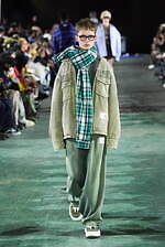 メゾン ミハラヤスヒロ 2025年秋冬コレクション - デフォルメが生みだすシルエット｜写真27