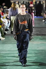 メゾン ミハラヤスヒロ 2025年秋冬コレクション - デフォルメが生みだすシルエット｜写真69