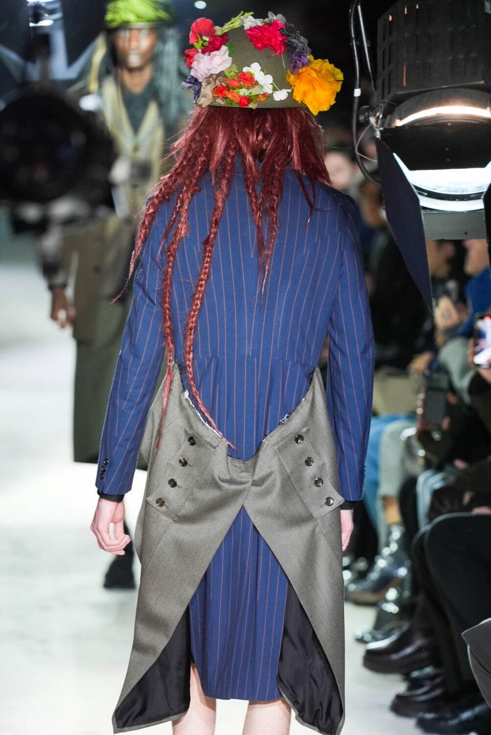 コム デ ギャルソン・オム プリュス(COMME des GARÇONS HOMME PLUS) 2025-26年秋冬メンズコレクション  - 写真19