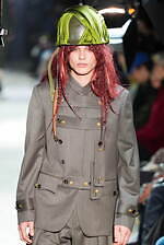 コム デ ギャルソン・オム プリュス 2025年秋冬コレクション - 砕かれた“断片”に探る希望｜写真8