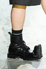 コム デ ギャルソン・オム プリュス 2025年秋冬コレクション - 砕かれた“断片”に探る希望｜写真31