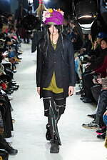 コム デ ギャルソン・オム プリュス 2025年秋冬コレクション - 砕かれた“断片”に探る希望｜写真61