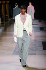 ケンゾー 2025年秋冬メンズコレクション - “東京からパリへ”列車での旅｜写真2