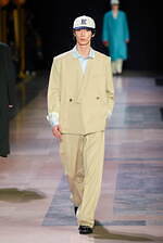 ケンゾー 2025年秋冬メンズコレクション - “東京からパリへ”列車での旅｜写真37