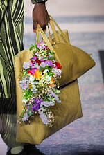 ケンゾー 2025年秋冬メンズコレクション - “東京からパリへ”列車での旅｜写真58