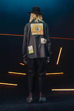 アンダーカバーの2025年秋冬メンズコレクション - 退廃と洗練に交わる架空のフォークロア｜写真29