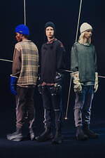 アンダーカバーの2025年秋冬メンズコレクション - 退廃と洗練に交わる架空のフォークロア｜写真44