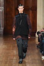 ホワイトマウンテニアリング 2025年秋冬コレクション - 機能主義が引き立てる温もり｜写真30