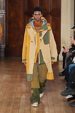 ホワイトマウンテニアリング 2025年秋冬コレクション - 機能主義が引き立てる温もり｜写真70