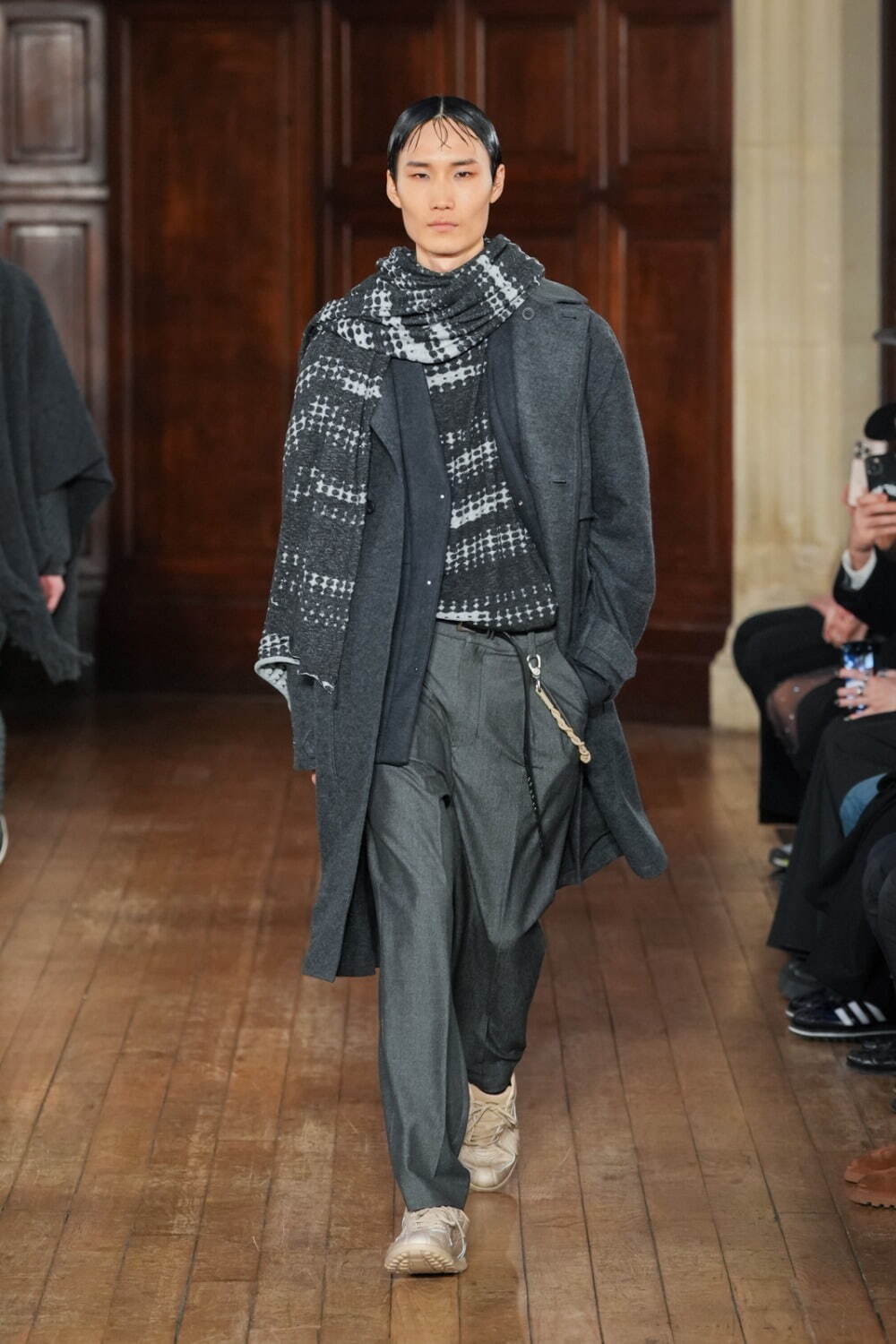ホワイトマウンテニアリング(White Mountaineering) 2025-26年秋冬メンズコレクション  - 写真8