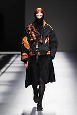 Y-3 2025年秋冬コレクション - 都会的な洗練とスポーティさの交錯｜写真19