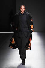 Y-3 2025年秋冬コレクション - 都会的な洗練とスポーティさの交錯｜写真21