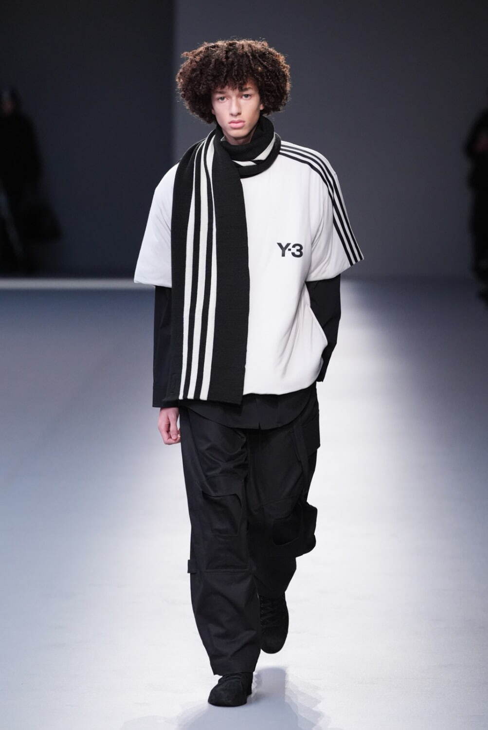 ワイスリー(Y-3) 2025-26年秋冬ウィメンズ&メンズコレクション  - 写真43