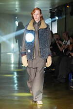 カラー 2025年秋冬コレクション - “層と質感の交響”デザイナー・阿部潤一によるラストシーズン｜写真1