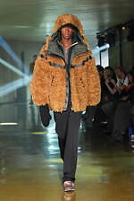 カラー 2025年秋冬コレクション - “層と質感の交響”デザイナー・阿部潤一によるラストシーズン｜写真2