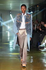 カラー 2025年秋冬コレクション - “層と質感の交響”デザイナー・阿部潤一によるラストシーズン｜写真18