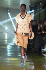 カラー 2025年秋冬コレクション - “層と質感の交響”デザイナー・阿部潤一によるラストシーズン｜写真26