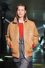 カラー 2025年秋冬コレクション - “層と質感の交響”デザイナー・阿部潤一によるラストシーズン｜写真48