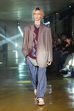 カラー 2025年秋冬コレクション - “層と質感の交響”デザイナー・阿部潤一によるラストシーズン｜写真55