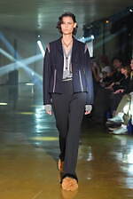 カラー 2025年秋冬コレクション - “層と質感の交響”デザイナー・阿部潤一によるラストシーズン｜写真59