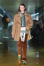 カラー 2025年秋冬コレクション - “層と質感の交響”デザイナー・阿部潤一によるラストシーズン｜写真83