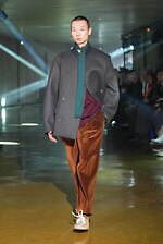 カラー 2025年秋冬コレクション - “層と質感の交響”デザイナー・阿部潤一によるラストシーズン｜写真89