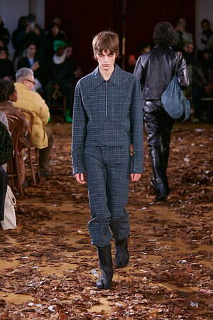 キコ・コスタディノフ 2025年秋冬メンズコレクション - 存在を取り巻くものと有機的な造形｜写真6