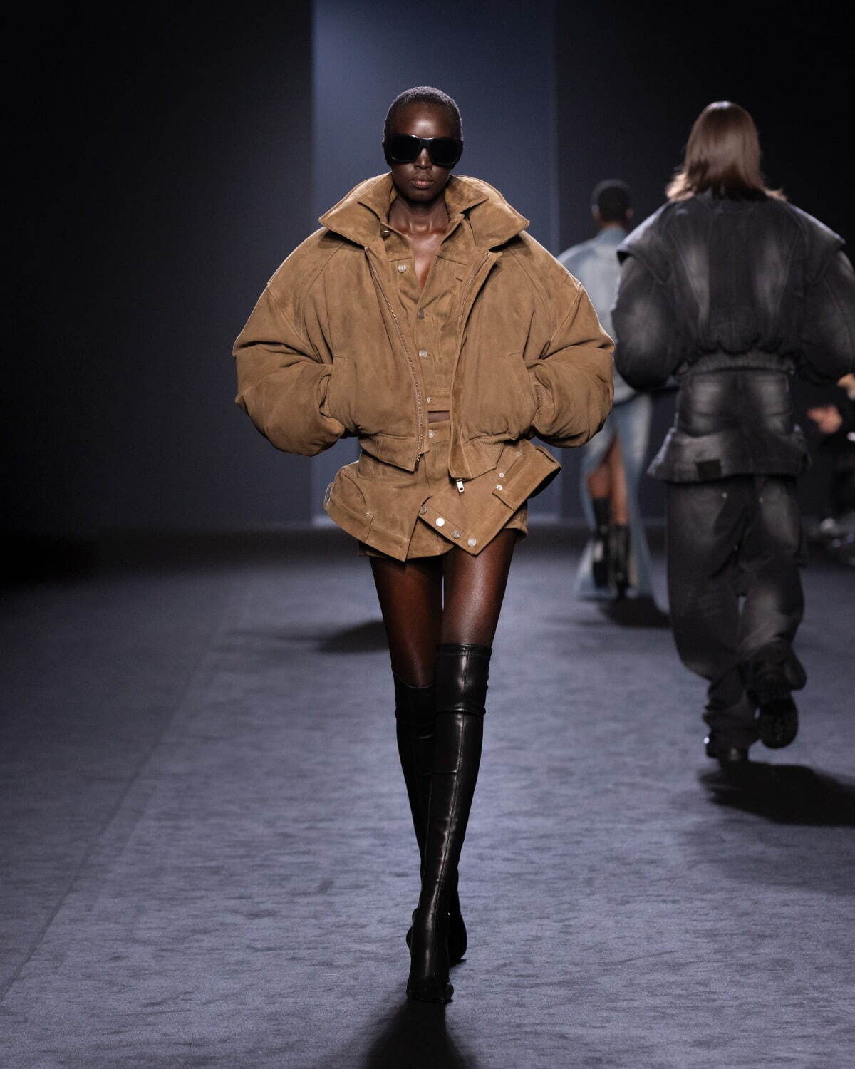 ジュン・ジー 2025-26年秋冬<span>コレクション</span> - 写真34