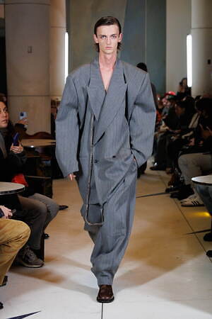 ヘド メイナー(HED MAYNER) 2025-26年秋冬メンズコレクション  - 写真1