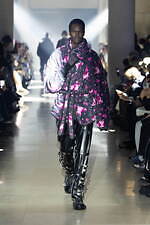 ダブレット 2025年秋冬コレクション - 毒をもって毒を制す、“欠陥”の価値転換｜写真11