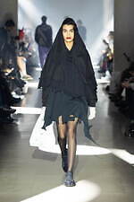 ダブレット 2025年秋冬コレクション - 毒をもって毒を制す、“欠陥”の価値転換｜写真31