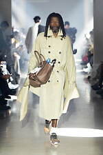 ダブレット 2025年秋冬コレクション - 毒をもって毒を制す、“欠陥”の価値転換｜写真76