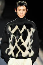 ランバン 2025年秋冬コレクション - ピーター・コッピングのデビューショー、現代生活のシックさ｜写真8