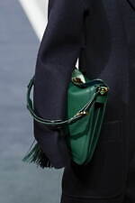 ランバン 2025年秋冬コレクション - ピーター・コッピングのデビューショー、現代生活のシックさ｜写真14