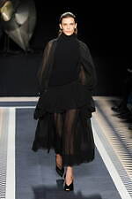 ランバン 2025年秋冬コレクション - ピーター・コッピングのデビューショー、現代生活のシックさ｜写真52