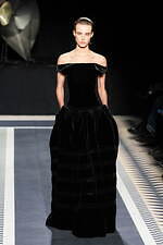 ランバン 2025年秋冬コレクション - ピーター・コッピングのデビューショー、現代生活のシックさ｜写真83