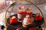 ホテル インターコンチネンタル 東京ベイ「苺×桜」アフタヌーンティー、桜の花びら風ぷるぷるジュレも｜写真6