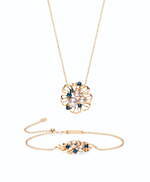 ニナ リッチ25年春夏ジュエリー、パール×サファイアの花ネックレス＆リボンリング｜写真2