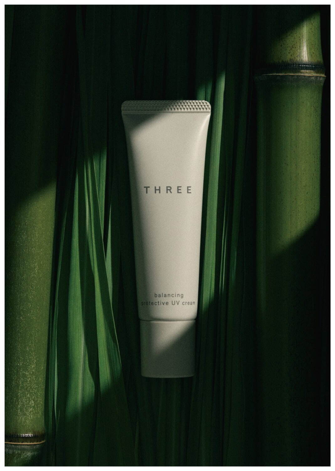 three スリー ハンドクリーム 日焼け止め UV cream 箱付き