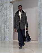 エルメス 2025年秋冬メンズコレクション - 温かな佇まいに響くコントラスト｜写真20