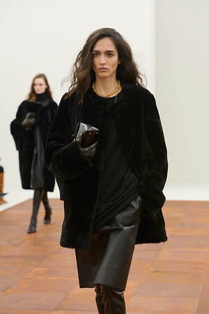 トーテム(TOTEME) 2025-26年秋冬ウィメンズコレクション  - 写真2