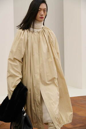 トーテム(TOTEME) 2025-26年秋冬ウィメンズコレクション  - 写真5