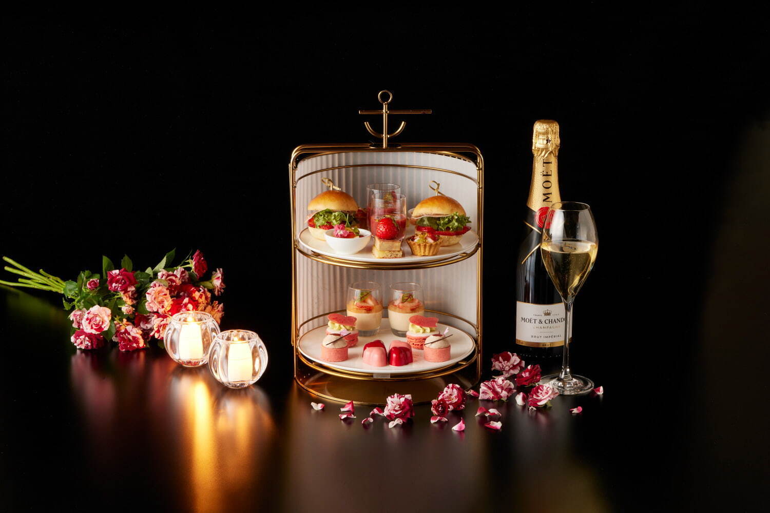 バレンタインストロベリーアペリティーボ
8,000円~12,000円