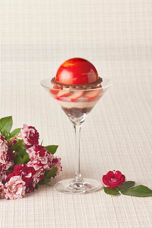 ウェスティンホテル横浜のバレンタインアフタヌーンティー、苺×ショコラのタルトやハートチョコ入りパフェ|写真13