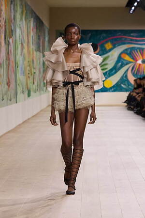 ディオール オートクチュール(DIOR  Haute Couture) 2025年春夏ウィメンズコレクション  - 写真42